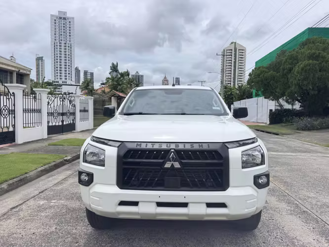 Mitsubishi L