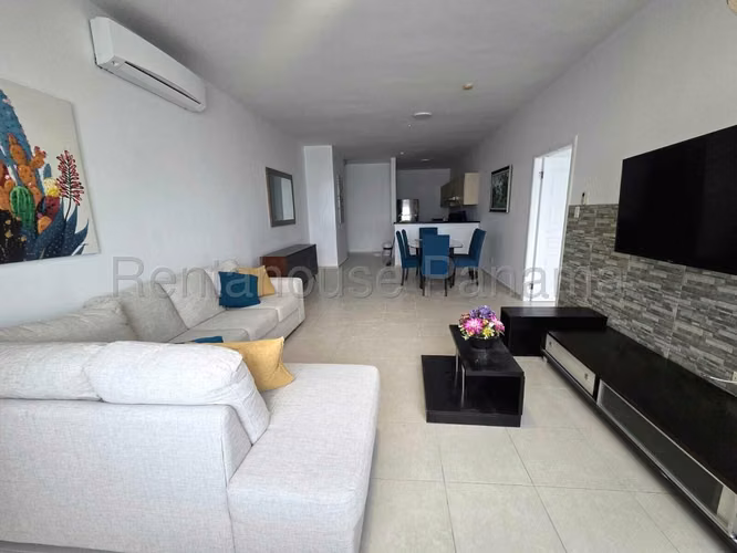 For Rent 1-Bedroom Apartment | 104 m² | PH Vista del Mar, Avenida Balboa