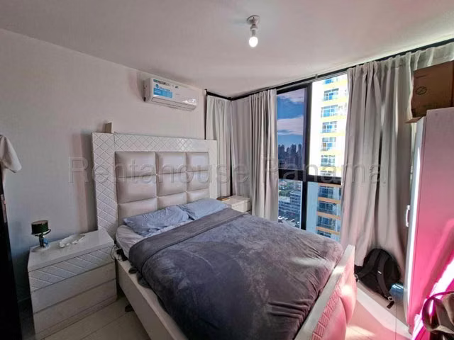 Se Vende Apartamento amoblado en El Carmen CGEA27-572