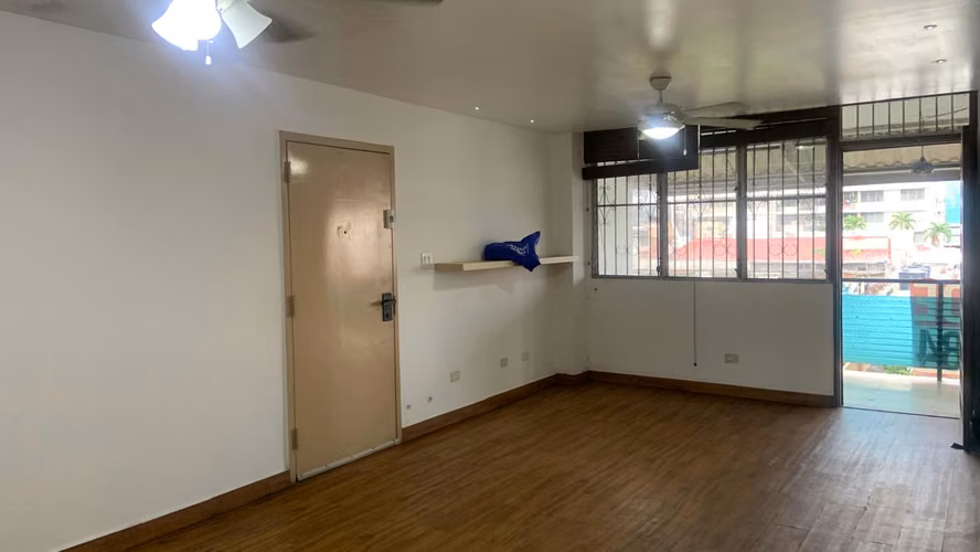 APARTAMENTO VINTAGE EN OBARRIO – AMPLIO Y CON GRAN POTENCIAL - Imagen 6
