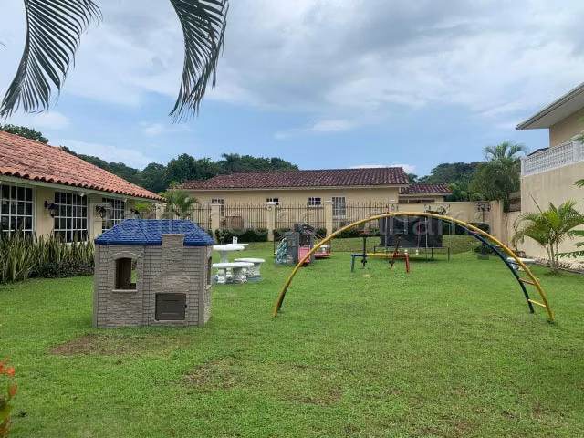 Alquiler de Casa en Clayton 27LBR2189