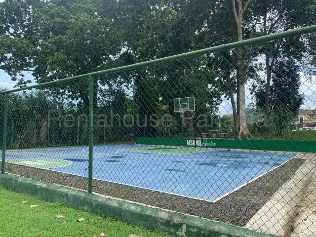 Alquiler de Casa en Clayton 27LBR2189