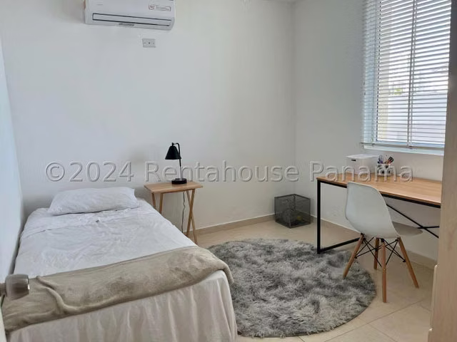 Se Vende Apartamento en Punta Pacífica GCEA26-8502