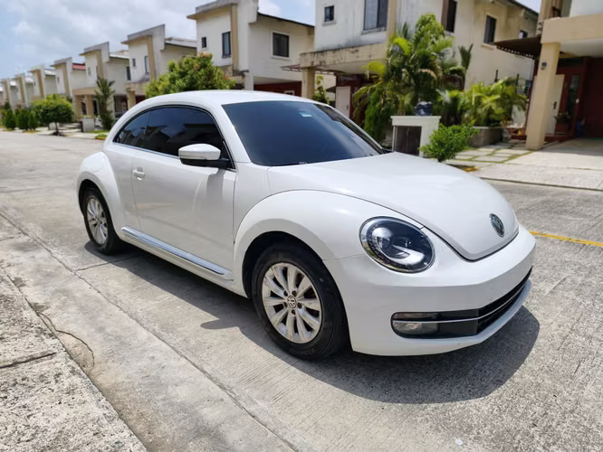 VolsWagen Beetle 2016