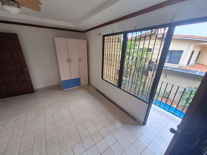 ALQUILER CASA LA ALAMEDA - Imagen 17