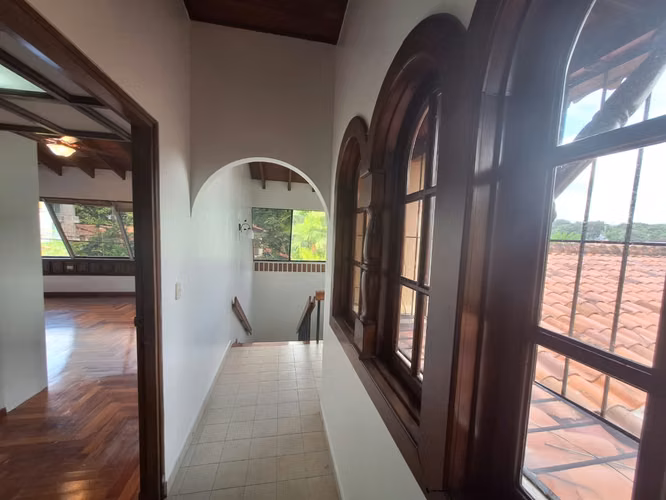 ALQUILER CASA LA ALAMEDA - Imagen 8