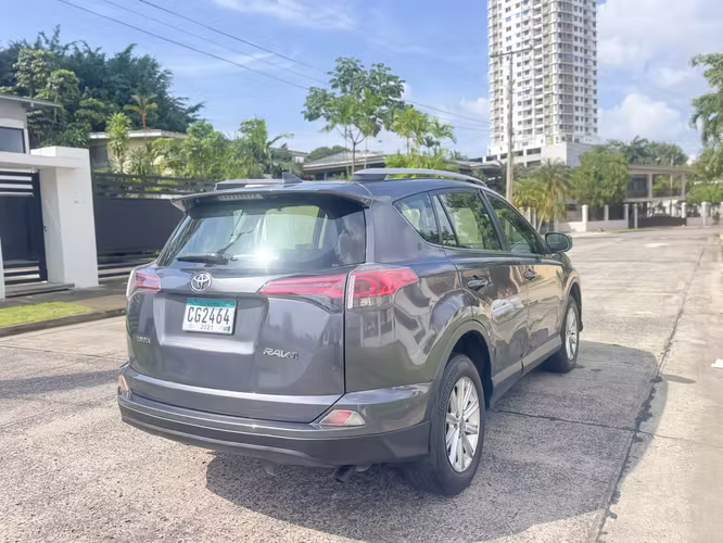 Toyota Rav4 2017 - Imagen 4
