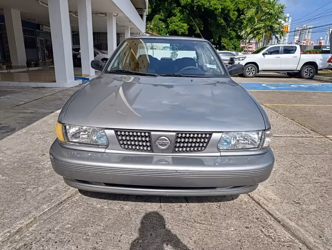 NISSAN SENTRA B13 2013 AUTOMATICO - Imagen 2