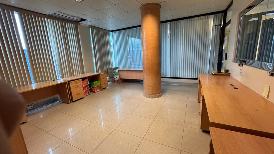Venta de oficina excelente ubicación - Imagen 9