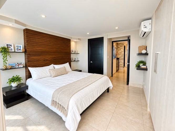 Apartamento de Lujo Remodelado Frente al Mar | Ocean Waves - Imagen 5