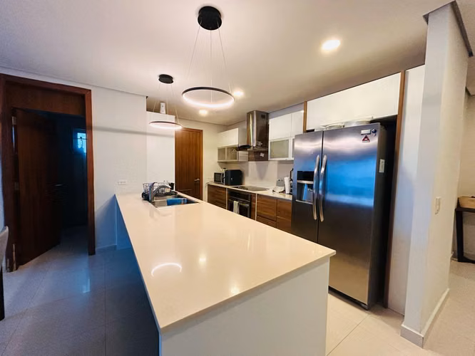 Venta de apartamento amoblado en PH Parkside - Imagen 9