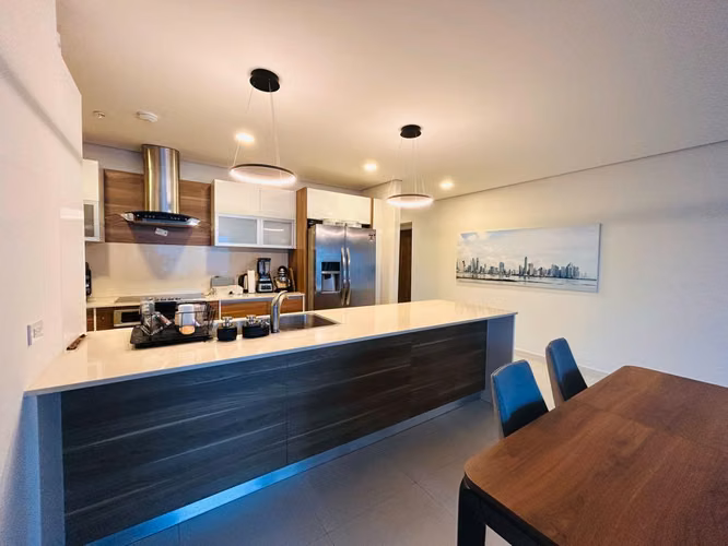Venta de apartamento amoblado en PH Parkside - Imagen 8