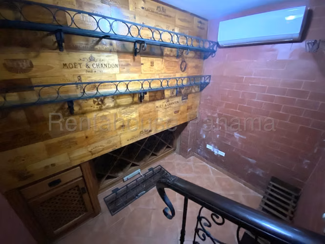 ALQUILO Casa en Res. Costa Serena en Costa del Este. 900m2 - Imagen 15