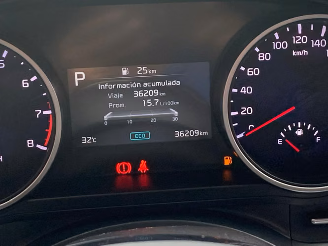 Se vende Kia Carnival 2023 como Nueva