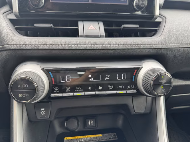 TOYOTA RAV4 2019 - Imagen 7