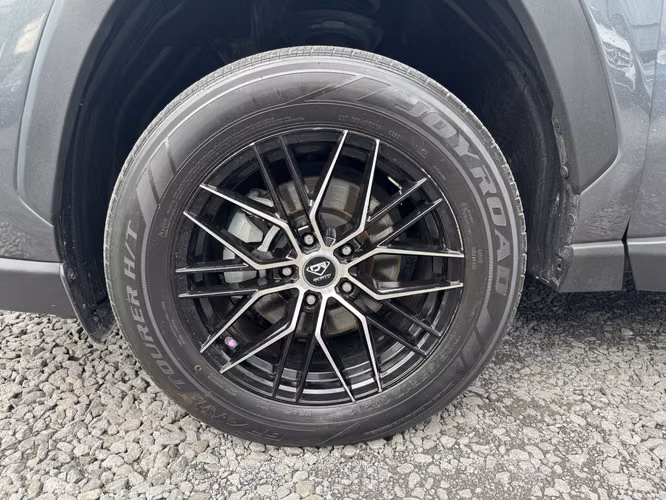 TOYOTA RAV4 2019 - Imagen 17