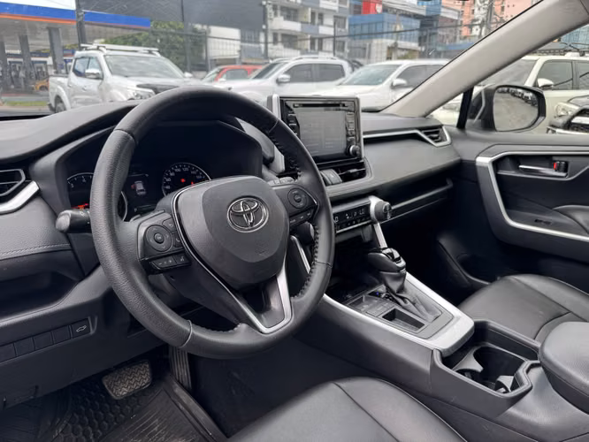 TOYOTA RAV4 2019 - Imagen 10
