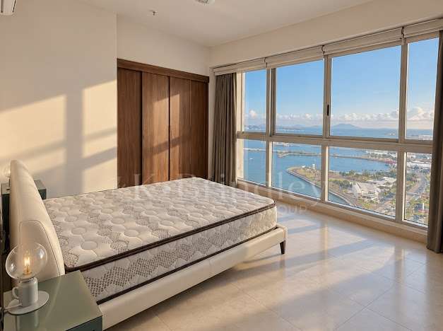 ALQUILER APARTAMENTO VISTA AL MAR-AVENIDA BALBOA 