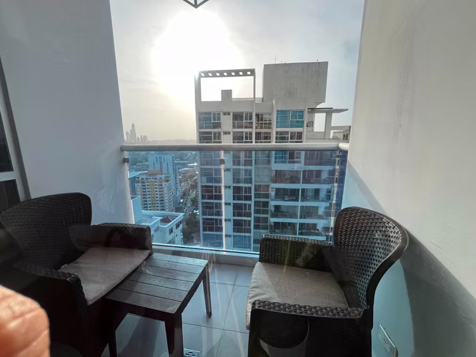 PH Loma Vista Tower - Apartamento en Alquiler Amoblado en La Loma Vía España - Imagen 3