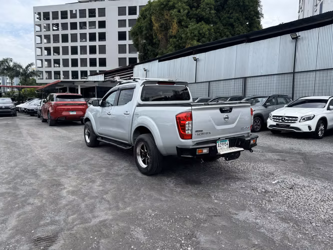 NISSAN FRONTIER 2017 - Imagen 18