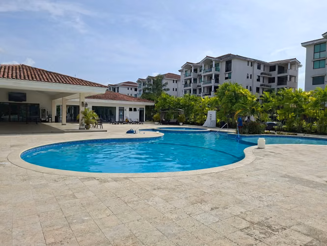 271251. Se vende al mejor precio, apartamento de 156m, 3 recamaras - Imagen 2