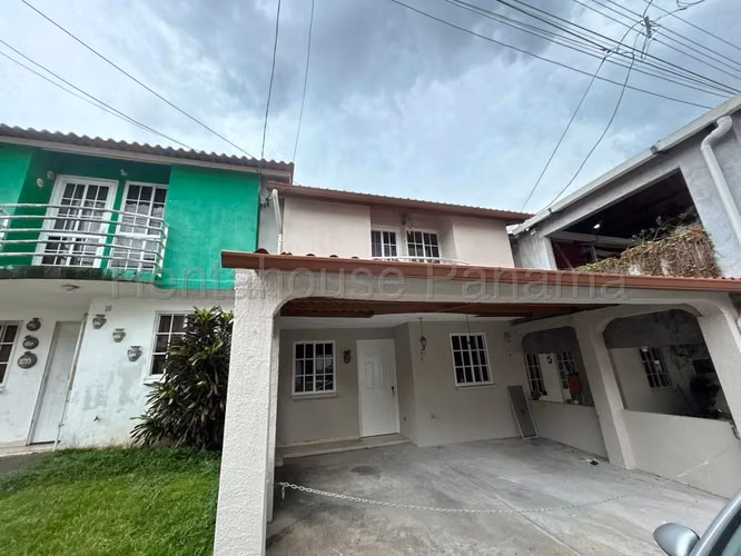 Vendo Casa en Pedregal KA27-1956