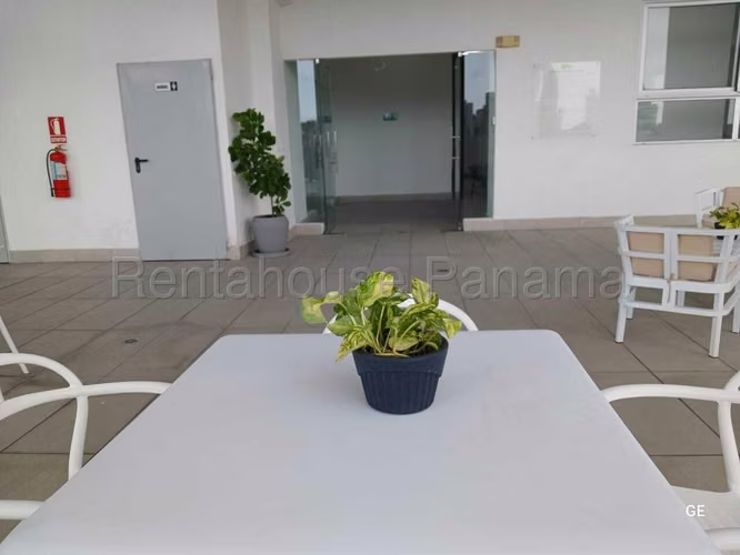 Se Vende Apartamento en Carrasquilla VLU27-2121 - Imagen 14