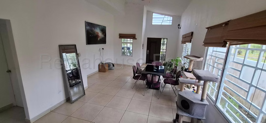 VENTA CASA VISTA VERDE EN ARRAIJAN