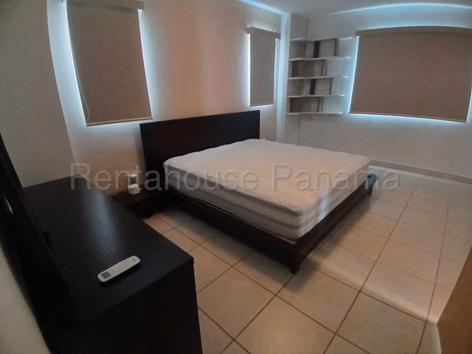 Vendo Casa en Brisas Del Golf LC26-8988