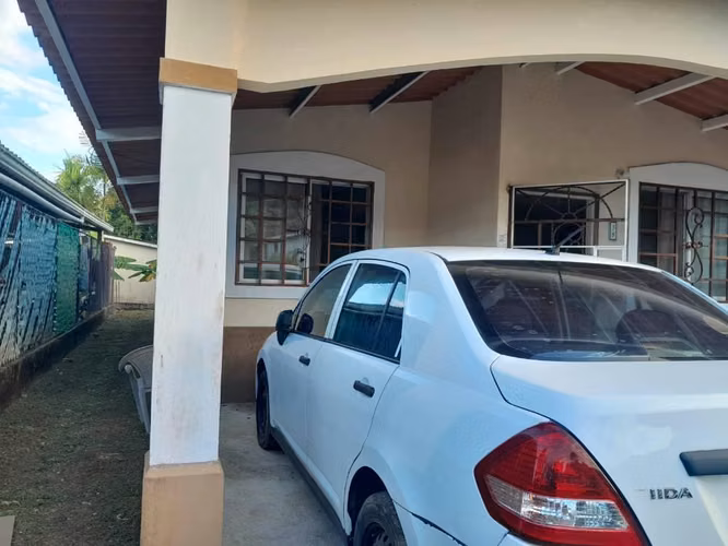 CASA EN ALQUILER - Imagen 2