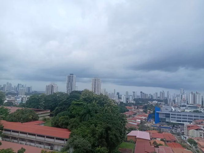 PH ALTOS DE LA COLINA 2R 2B FRENTE AL INSTITUTO COMERCIAL PANAMÁ!! - Imagen 5