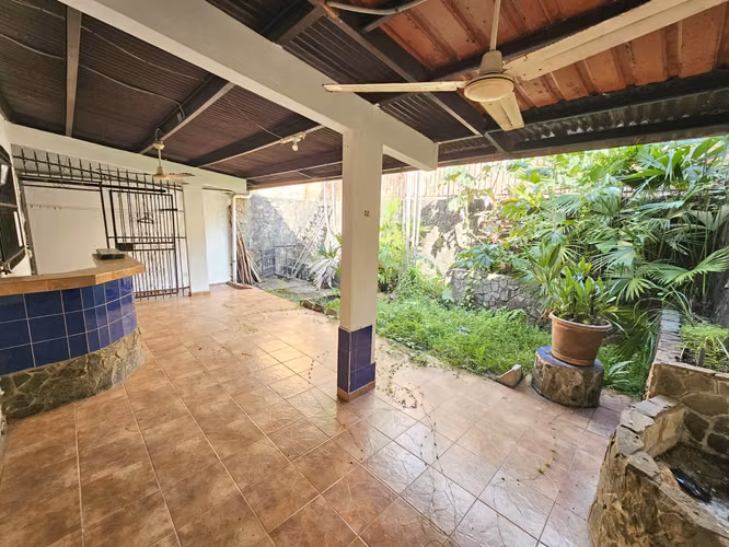 Venta de Amplia Casa en Dos Mares - Betania. Haga una oferta - Imagen 7