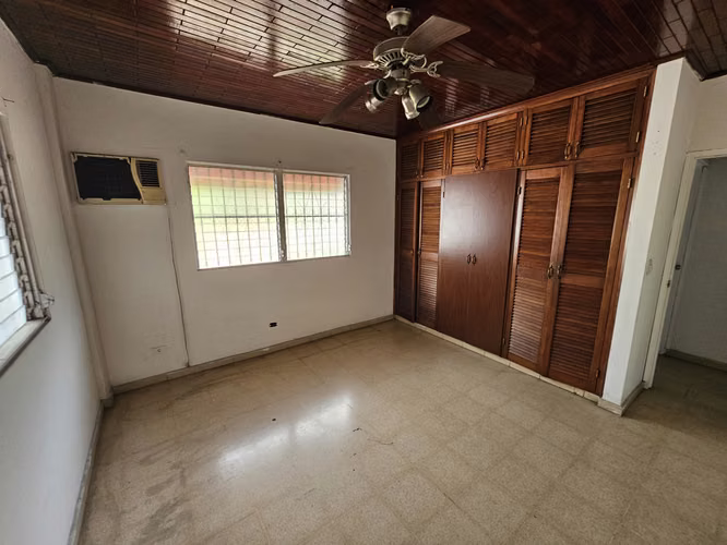 Venta de Amplia Casa en Dos Mares - Betania. Haga una oferta - Imagen 11