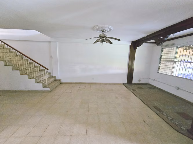 Venta de Amplia Casa en Dos Mares - Betania. Haga una oferta - Imagen 3