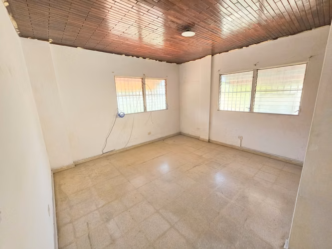 Venta de Amplia Casa en Dos Mares - Betania. Haga una oferta - Imagen 16
