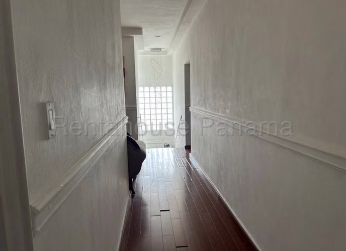 alquiler de Casa 4 recámaras cerca del Metro de El Crisol | 5 estacionamientos   27mgo510 - Imagen 14