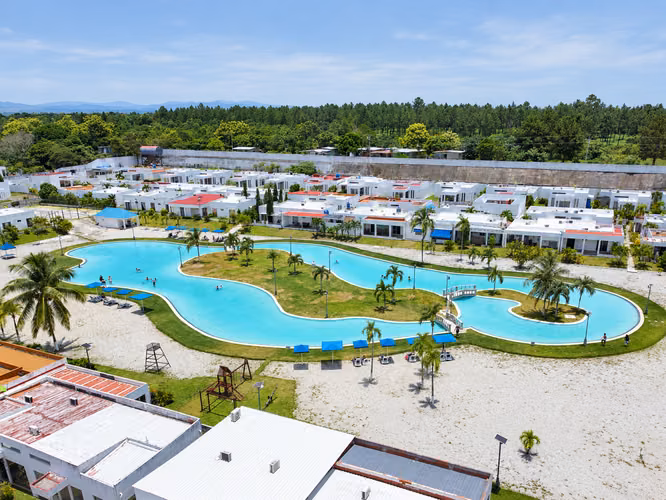 VENTA DE CASA EN IBIZA RESIDENCES RIO HATO - Imagen 4