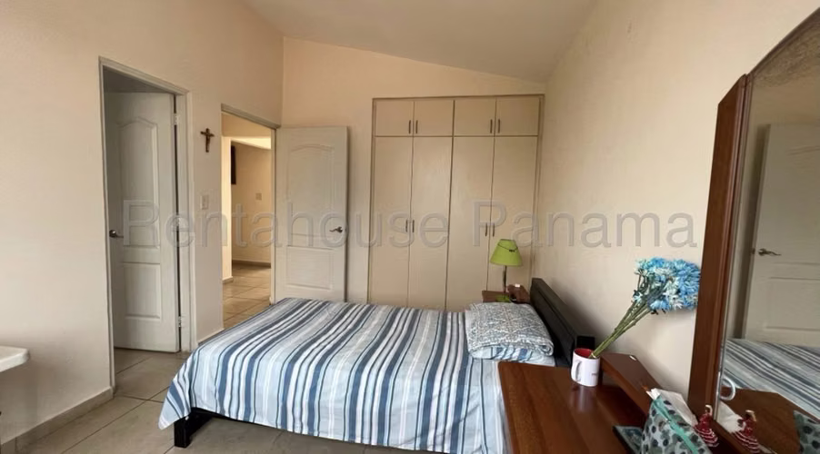 Venta Casa en Brisas del Golf de 300 m² | 3 recámaras con baño privado + den + terraza.   26mgo3087 - Imagen 17