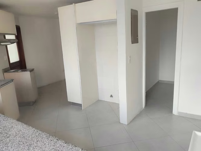 Exclusivo Apartamento en PH Tower One, Marbella, 185 m² de Espacio y Confort - Imagen 6
