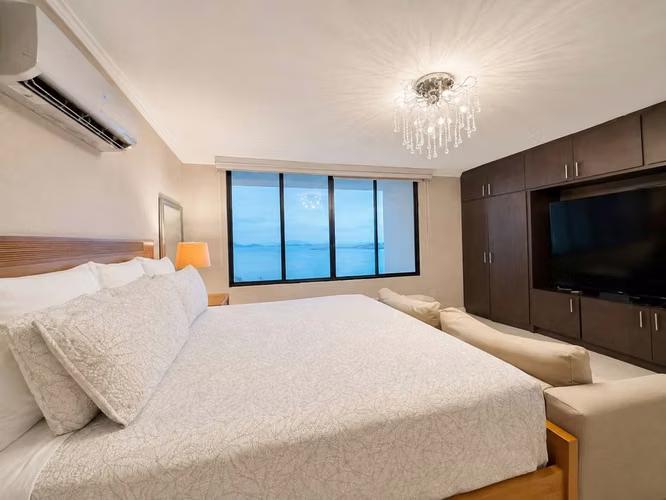 Venta de Apartamento en Marbella PH Torre del Pacífico 216 m² - Imagen 9