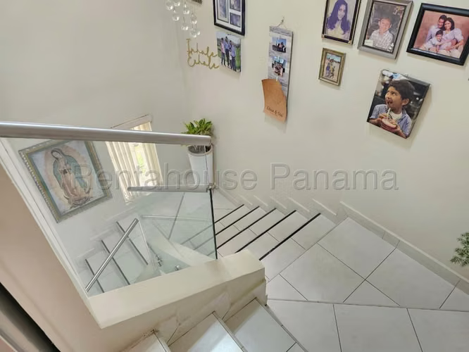 Casa en Venta en Versalles  JG - Imagen 4