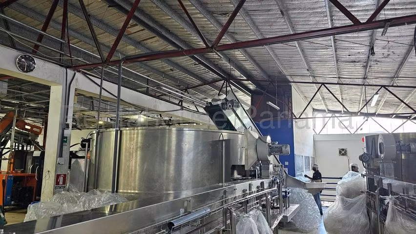 Negocio en Venta Embotelladora de Agua Operativa al 100% en Campo Limberg JG - Imagen 4