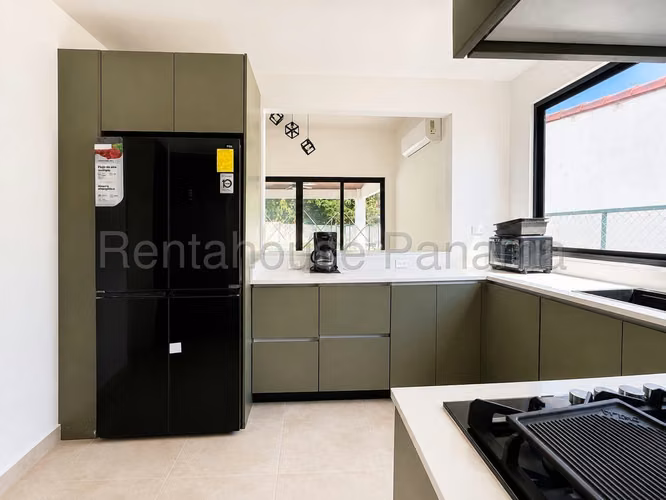 Vendo Casa de 300m2 en Gorgona Malibu 27-2194SRZ - Imagen 8