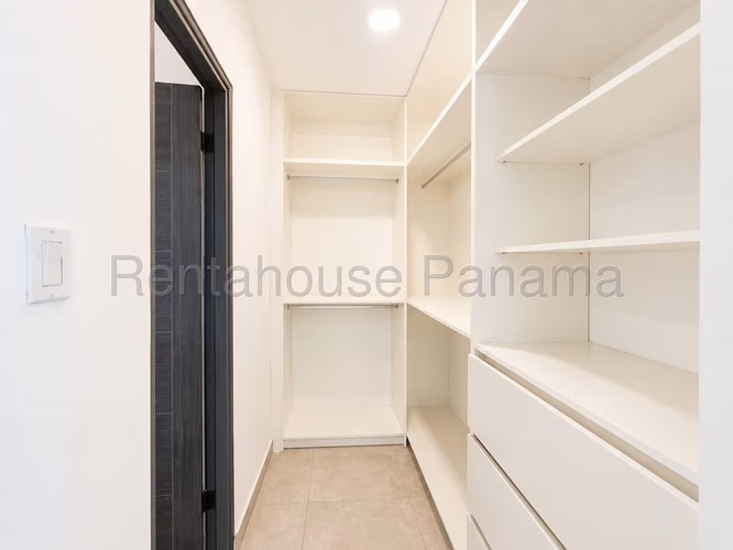 Vendo Casa de 300m2 en Gorgona Malibu 27-2194SRZ - Imagen 13
