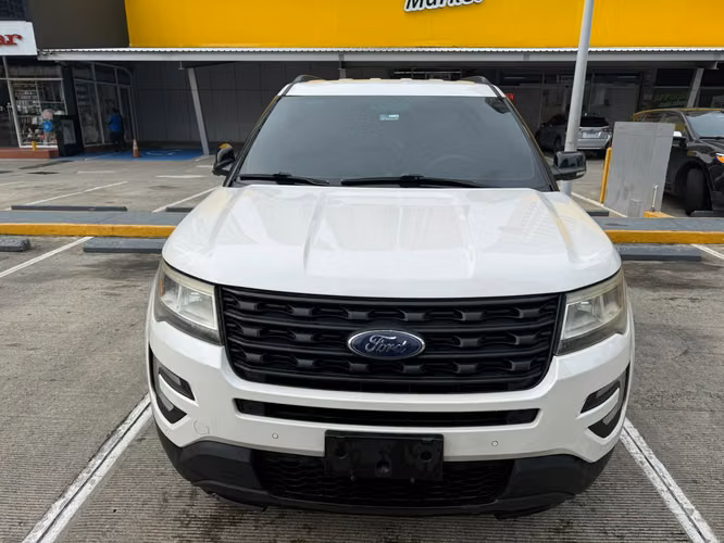 Ford Explorer 4x4 Automática