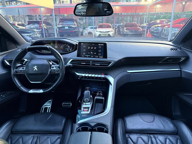 PEUGEOT 3008 GTLINE