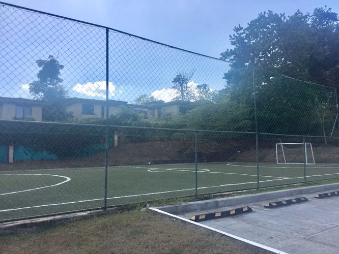 ALQUILO APARTAMENTO EN CLAYTON, EMBASSY CLUB, 1 RECAMARA, AMOBLADO, 180M2.