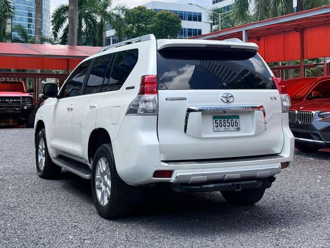 TOYOTA LAND CRUISER PRADO VX 55 ANIVERSARIO - Imagen 4