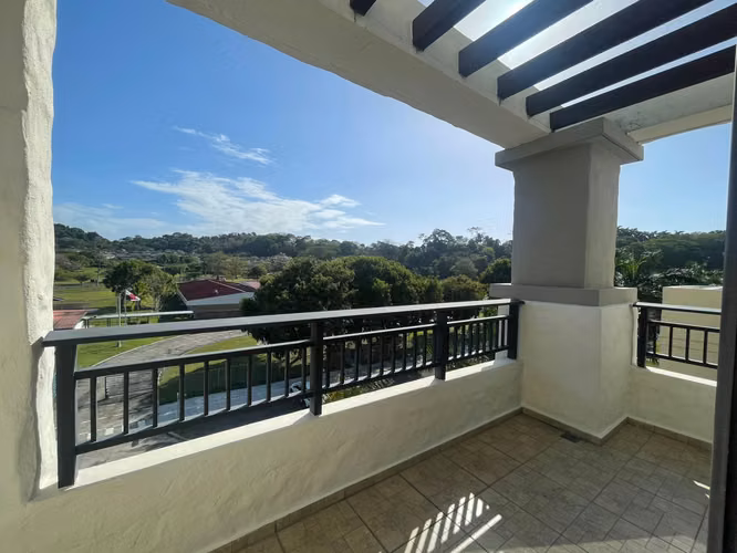 ALQUILER DE APARTAMENTO EN PH RIVER VALLEY - PANAMÁ PACIFICO