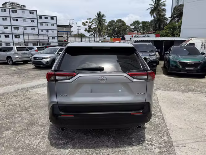 Toyota Rav 4 2021 - Imagen 6